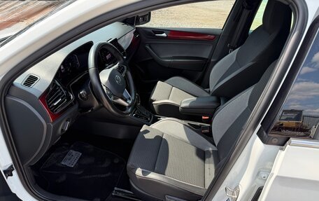 Volkswagen Polo VI (EU Market), 2021 год, 1 675 000 рублей, 14 фотография