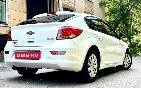 Chevrolet Cruze II, 2013 год, 849 999 рублей, 16 фотография