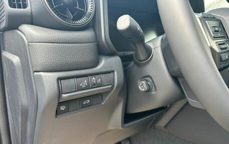 Toyota Land Cruiser, 2025 год, 13 399 000 рублей, 6 фотография