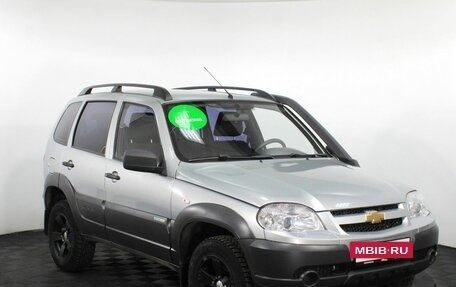 Chevrolet Niva I рестайлинг, 2015 год, 725 000 рублей, 3 фотография