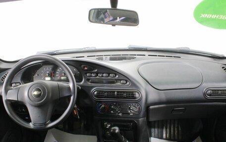 Chevrolet Niva I рестайлинг, 2015 год, 725 000 рублей, 11 фотография