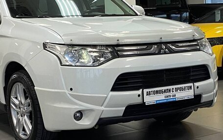 Mitsubishi Outlander III рестайлинг 3, 2013 год, 1 695 000 рублей, 18 фотография