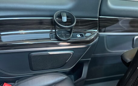 Mercedes-Benz V-Класс, 2020 год, 7 490 000 рублей, 30 фотография