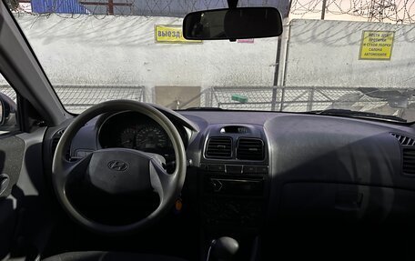 Hyundai Accent II, 2008 год, 415 000 рублей, 24 фотография