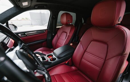 Porsche Cayenne III, 2021 год, 14 100 000 рублей, 4 фотография