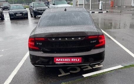 Volvo S90 II рестайлинг, 2019 год, 3 290 000 рублей, 3 фотография