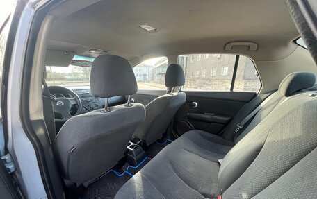 Nissan Tiida, 2010 год, 525 000 рублей, 6 фотография