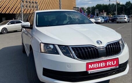 Skoda Octavia, 2018 год, 995 000 рублей, 10 фотография