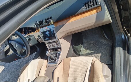 Volkswagen Passat B6, 2007 год, 850 000 рублей, 6 фотография