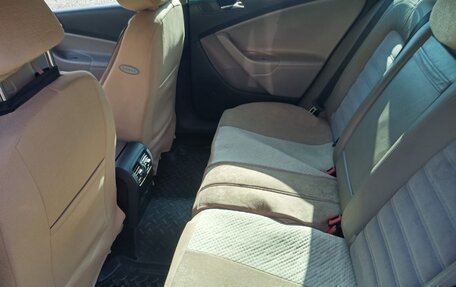 Volkswagen Passat B6, 2007 год, 850 000 рублей, 18 фотография