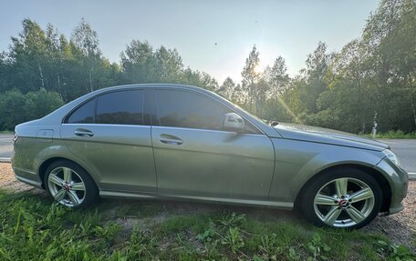 Mercedes-Benz C-Класс, 2007 год, 1 250 000 рублей, 11 фотография