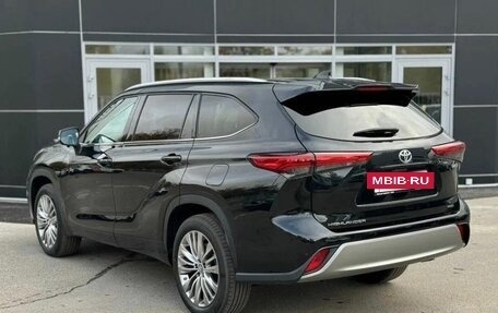Toyota Highlander, 2025 год, 5 070 000 рублей, 7 фотография