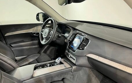 Volvo XC90 II рестайлинг, 2023 год, 9 950 000 рублей, 12 фотография