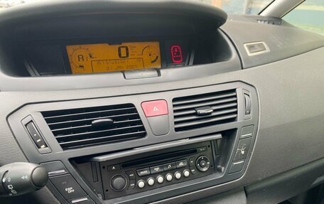 Citroen C4 Picasso II рестайлинг, 2011 год, 599 000 рублей, 10 фотография