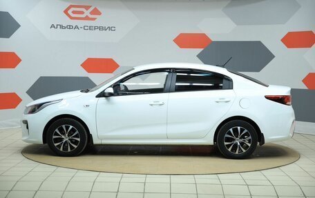 KIA Rio IV, 2018 год, 1 250 000 рублей, 8 фотография