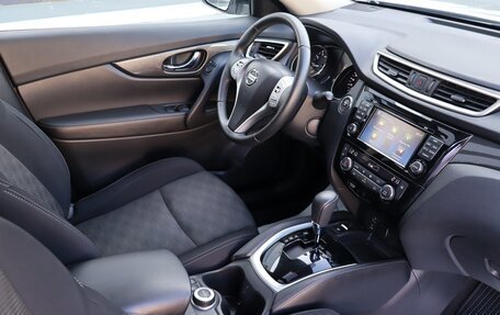 Nissan X-Trail, 2018 год, 2 300 000 рублей, 8 фотография