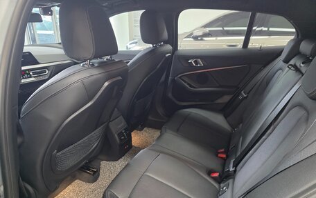 BMW 1 серия, 2022 год, 2 520 000 рублей, 4 фотография