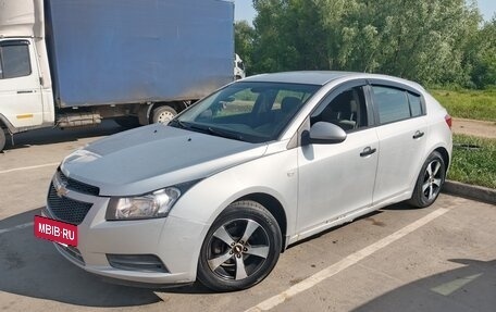 Chevrolet Cruze II, 2012 год, 610 000 рублей, 2 фотография