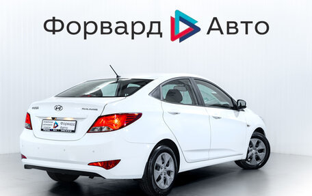 Hyundai Solaris II рестайлинг, 2015 год, 995 000 рублей, 7 фотография
