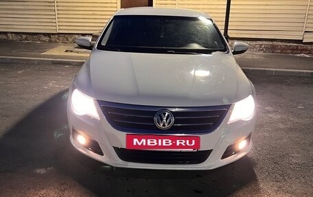 Volkswagen Passat CC I рестайлинг, 2011 год, 1 200 000 рублей, 28 фотография