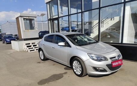 Opel Astra J, 2013 год, 770 000 рублей, 16 фотография