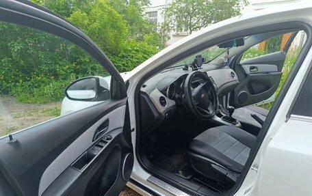 Chevrolet Cruze II, 2012 год, 800 000 рублей, 5 фотография