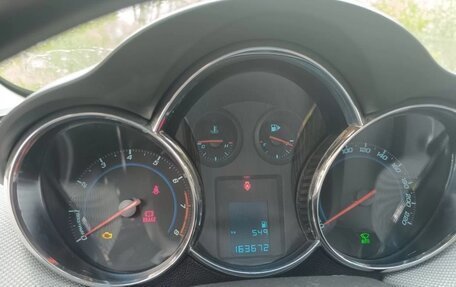 Chevrolet Cruze II, 2012 год, 800 000 рублей, 2 фотография