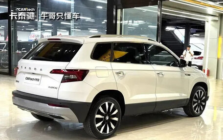 Skoda Karoq I, 2021 год, 1 650 000 рублей, 4 фотография