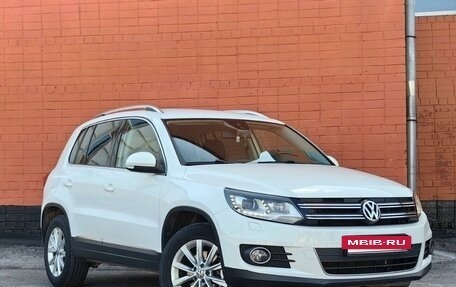 Volkswagen Tiguan I, 2011 год, 1 400 000 рублей, 6 фотография