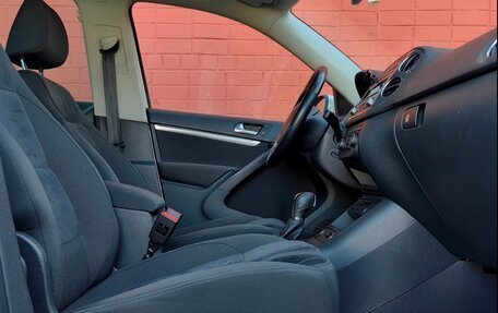 Volkswagen Tiguan I, 2011 год, 1 400 000 рублей, 14 фотография