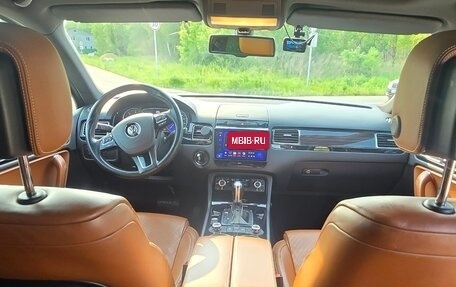 Volkswagen Touareg III, 2013 год, 2 900 000 рублей, 8 фотография