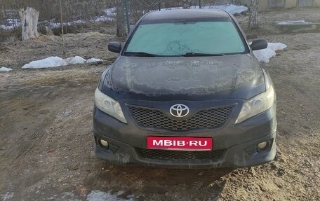 Toyota Camry, 2011 год, 1 000 000 рублей, 1 фотография