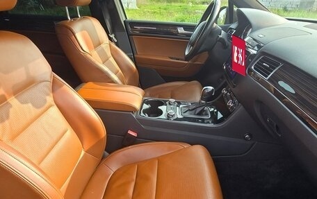 Volkswagen Touareg III, 2013 год, 2 900 000 рублей, 12 фотография