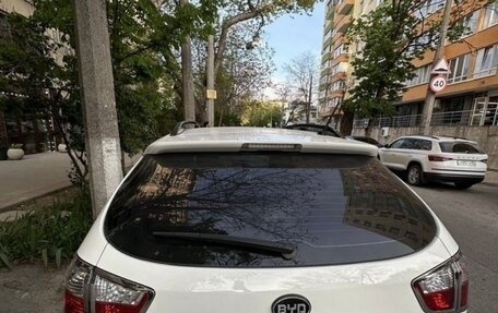 BYD S6, 2013 год, 1 700 000 рублей, 2 фотография