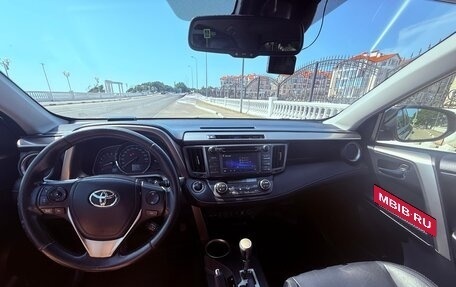 Toyota RAV4, 2014 год, 1 950 000 рублей, 11 фотография