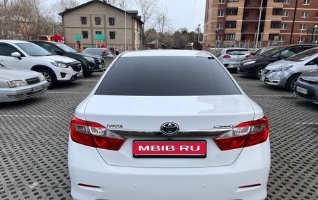 Toyota Camry, 2013 год, 1 710 000 рублей, 12 фотография