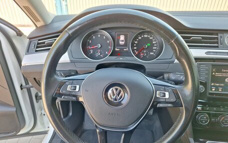 Volkswagen Passat B8 рестайлинг, 2017 год, 1 850 000 рублей, 20 фотография