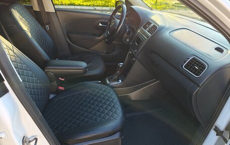 Volkswagen Polo VI (EU Market), 2016 год, 1 050 000 рублей, 15 фотография