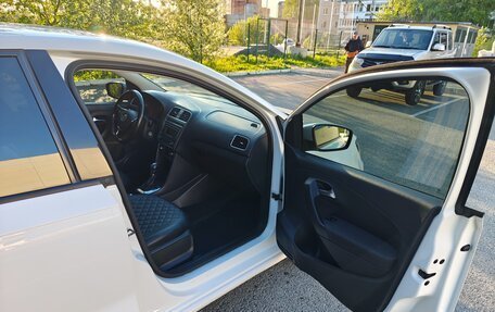Volkswagen Polo VI (EU Market), 2016 год, 1 050 000 рублей, 16 фотография