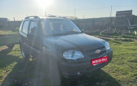 Chevrolet Niva I рестайлинг, 2014 год, 750 000 рублей, 4 фотография