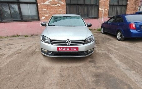 Volkswagen Passat B7, 2011 год, 850 000 рублей, 5 фотография