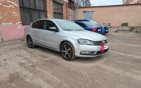 Volkswagen Passat B7, 2011 год, 850 000 рублей, 6 фотография