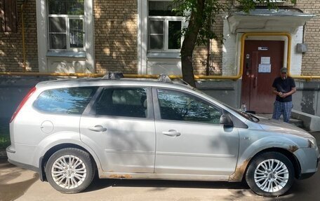 Ford Focus II рестайлинг, 2005 год, 350 000 рублей, 2 фотография