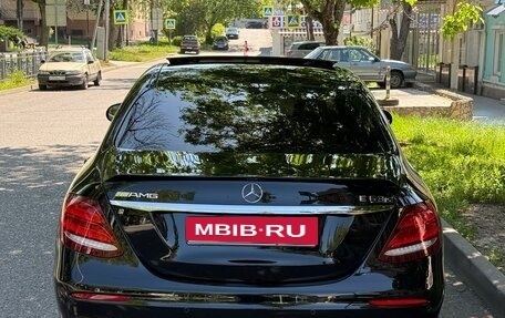 Mercedes-Benz E-Класс, 2018 год, 3 950 000 рублей, 3 фотография