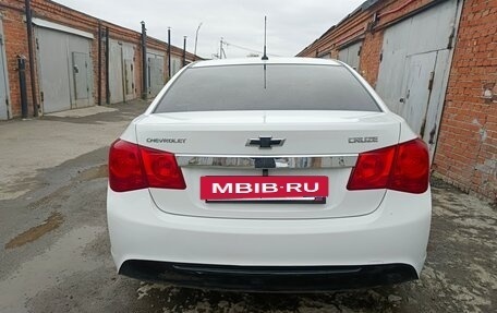 Chevrolet Cruze II, 2013 год, 780 000 рублей, 4 фотография