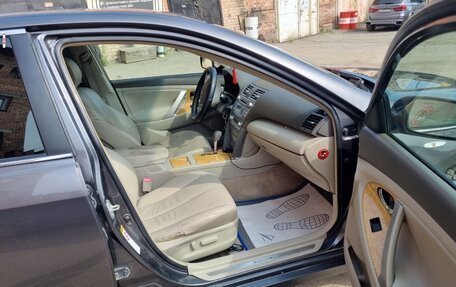Toyota Camry, 2006 год, 1 100 000 рублей, 6 фотография