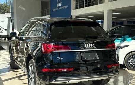 Audi Q5, 2023 год, 5 000 000 рублей, 4 фотография