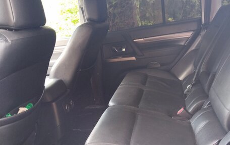 Mitsubishi Pajero IV, 2012 год, 1 650 000 рублей, 10 фотография