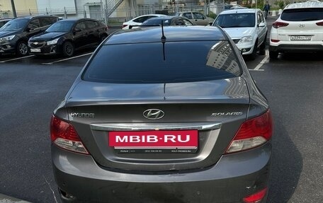 Hyundai Solaris II рестайлинг, 2011 год, 495 000 рублей, 4 фотография