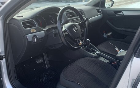 Volkswagen Jetta VI, 2018 год, 1 400 000 рублей, 15 фотография